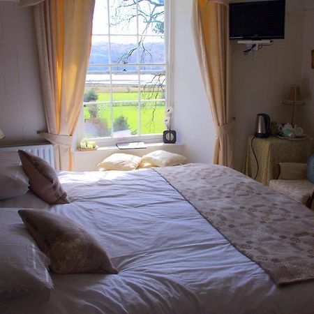 Gogarth Hall Farm Holidays Pennal Exterior photo